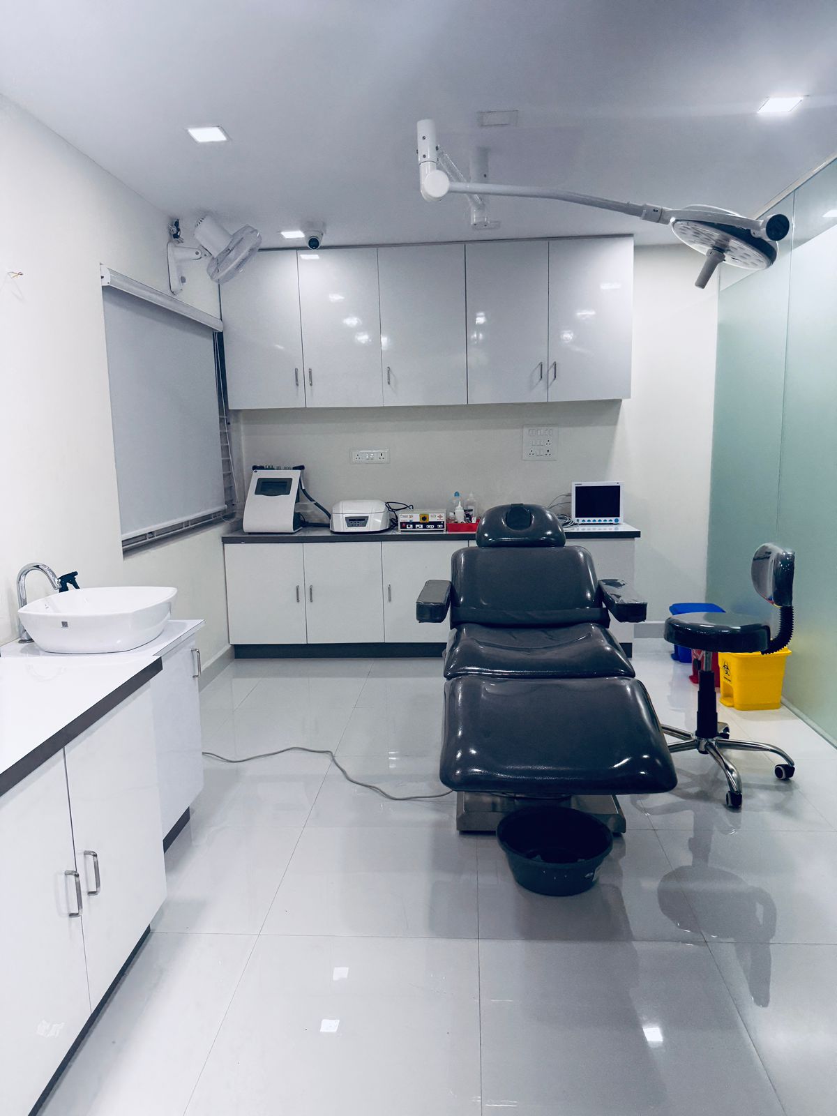 Dr. Vijay's Plastic & Cosmetic Surgery Center