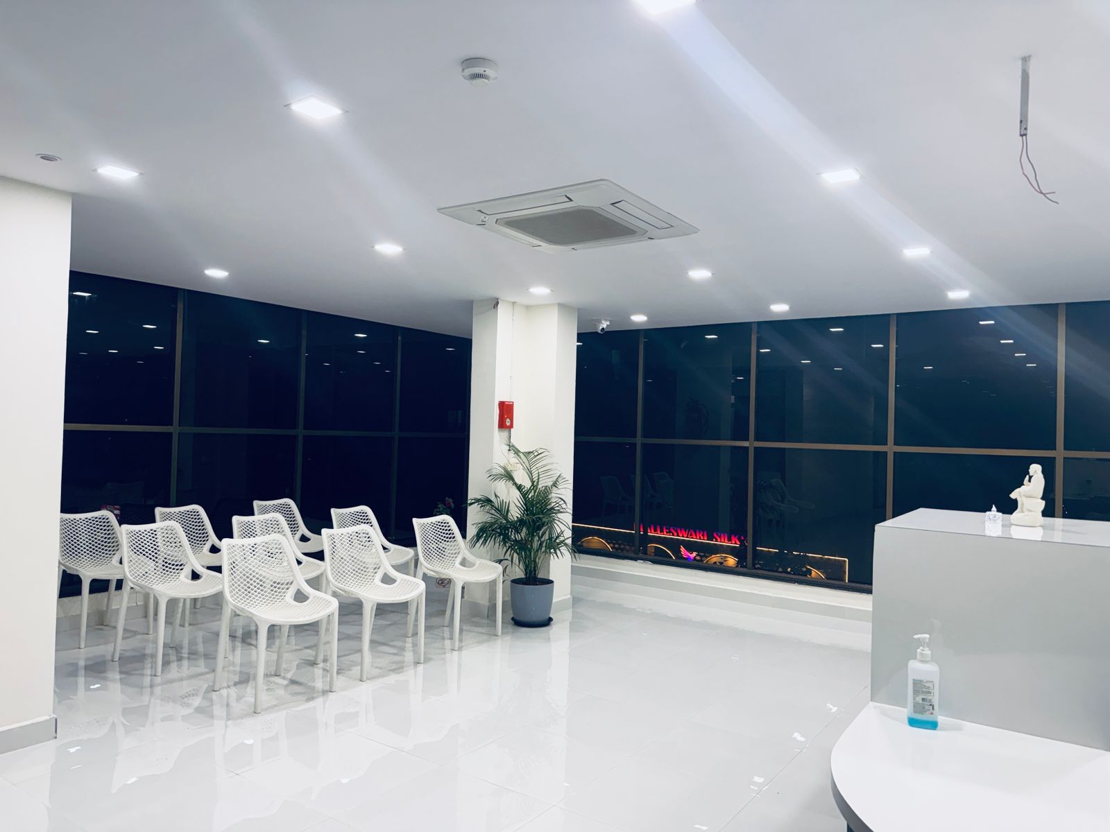 Dr. Vijay's Plastic & Cosmetic Surgery Center