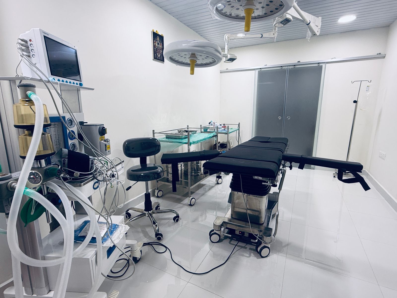 Dr. Vijay's Plastic & Cosmetic Surgery Center